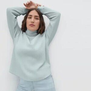EVERLANE ~ Organic Cotton Waffle Knit Turtleneck